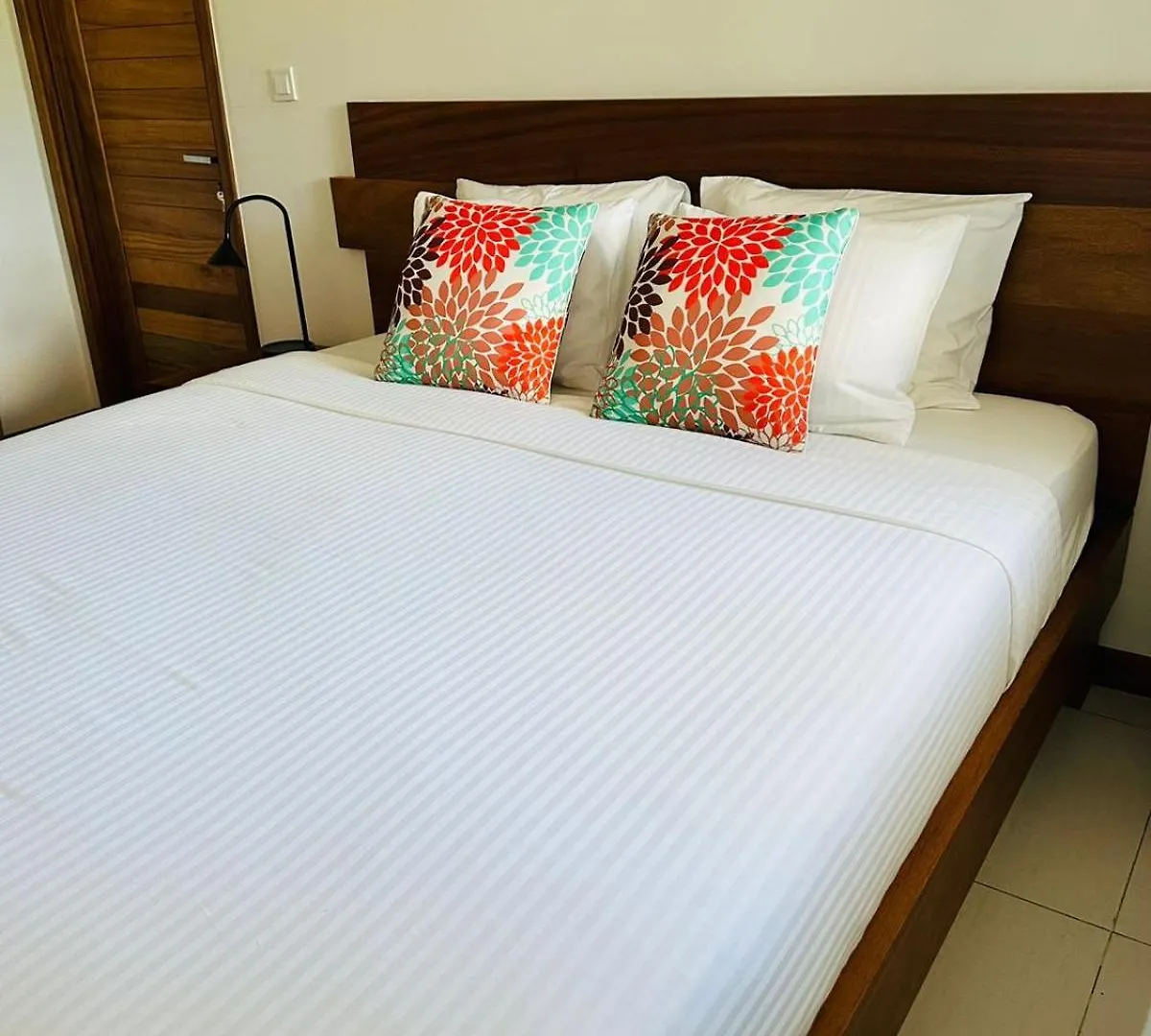 Lodoicea Apartments Бель-Омбр 0*,  Сейшельские острова